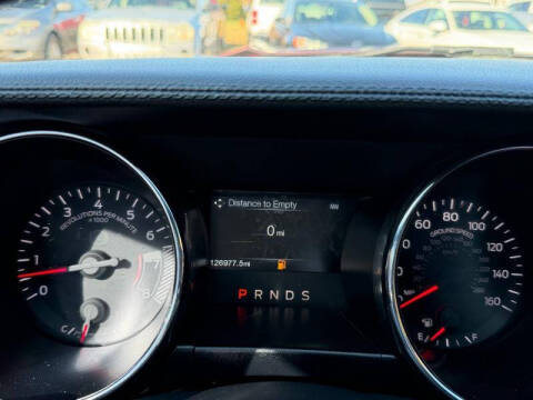 2015 Ford Mustang V6