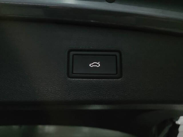 2024 Volkswagen Tiguan SEL R-Line 4Motion