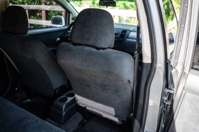 2012 Nissan Versa 1.8 S