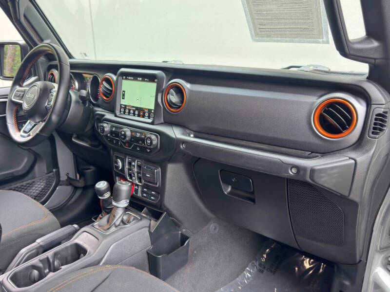 2021 Jeep Gladiator Mojave