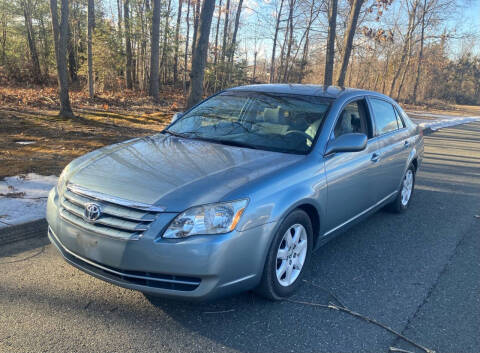 2006 Toyota Avalon for sale at Garden Auto Sales in Feeding Hills MA