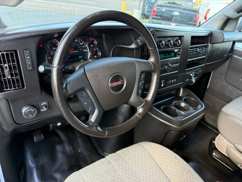 2021 GMC Savana 2500