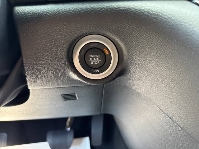 2026 Chrysler Voyager LX