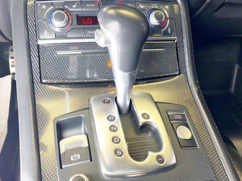 2008 Audi S8 quattro