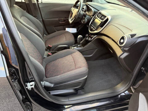 2017 Chevrolet Sonic LT Auto