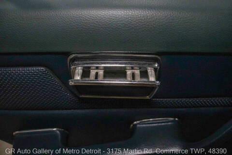 1975 Mercedes-Benz 280-Class