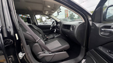 2012 Jeep Compass Latitude
