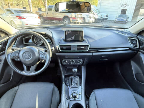 2015 Mazda MAZDA3 i Sport