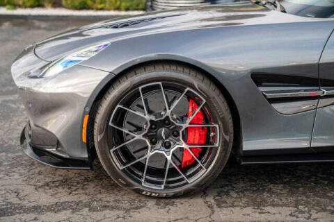 2025 Aston Martin Vanquish