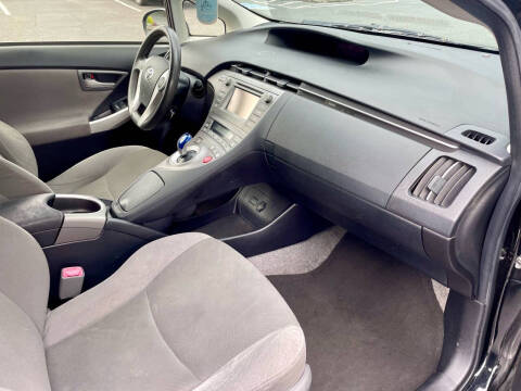 2013 Toyota Prius Two
