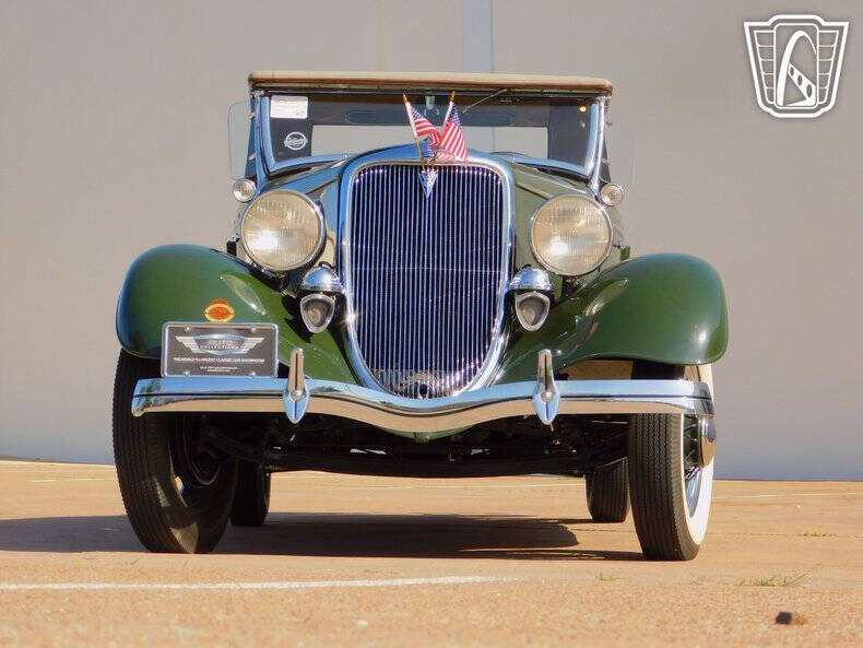 1934 Ford Roadster