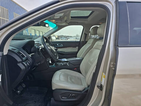 2017 Ford Explorer Platinum