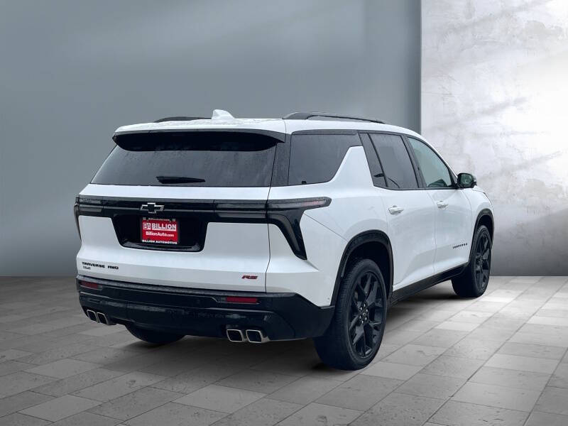 2024 Chevrolet Traverse RS