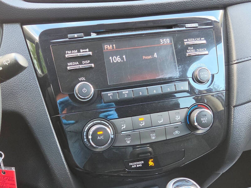 2017 Nissan Rogue S