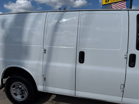 2017 Chevrolet Express 2500