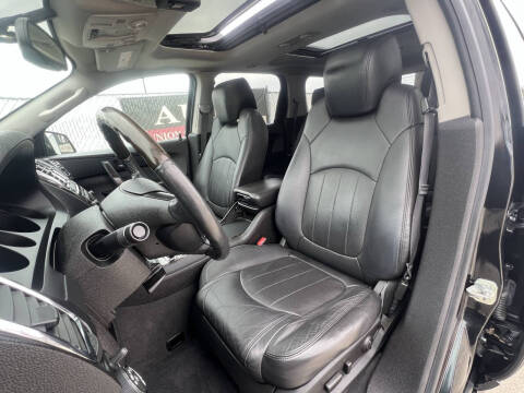 2012 GMC Acadia Denali