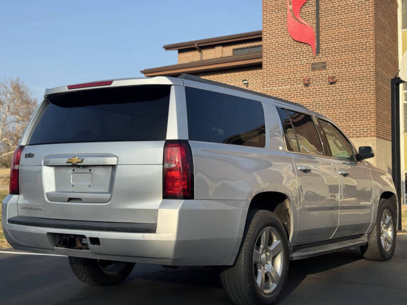2018 Chevrolet Suburban LT