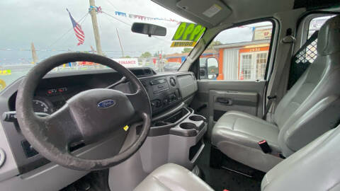 2013 Ford E-Series E-150