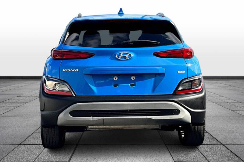 2022 Hyundai Kona SEL