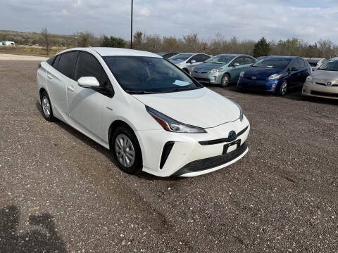 2019 Toyota Prius LE