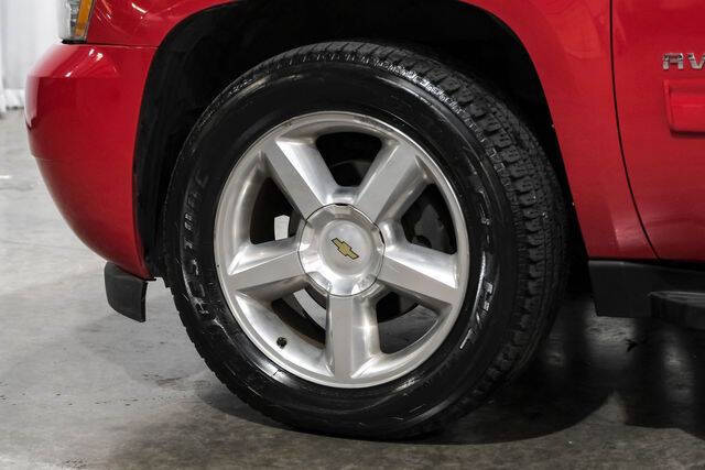 2011 Chevrolet Avalanche LS