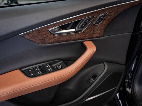 2025 Audi Q7 quattro Premium Plus 55 TFSI