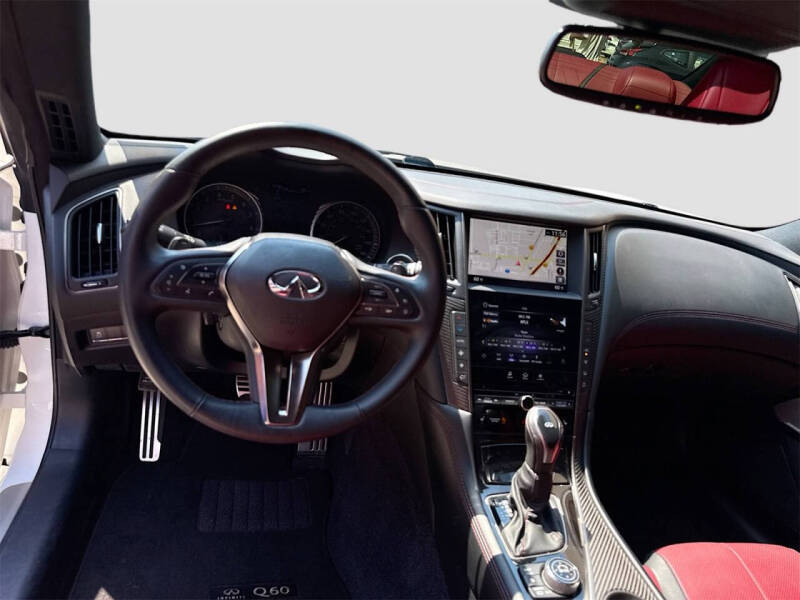 2022 Infiniti Q60 Red Sport 400