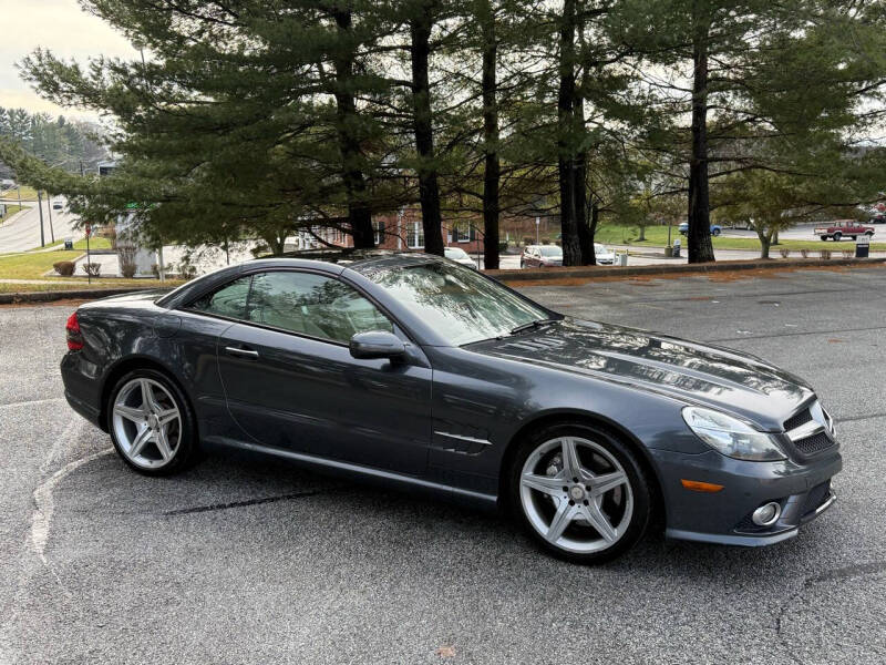 2011 Mercedes-Benz SL-Class SL550 photo 32