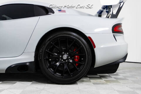 2017 Dodge Viper GTC
