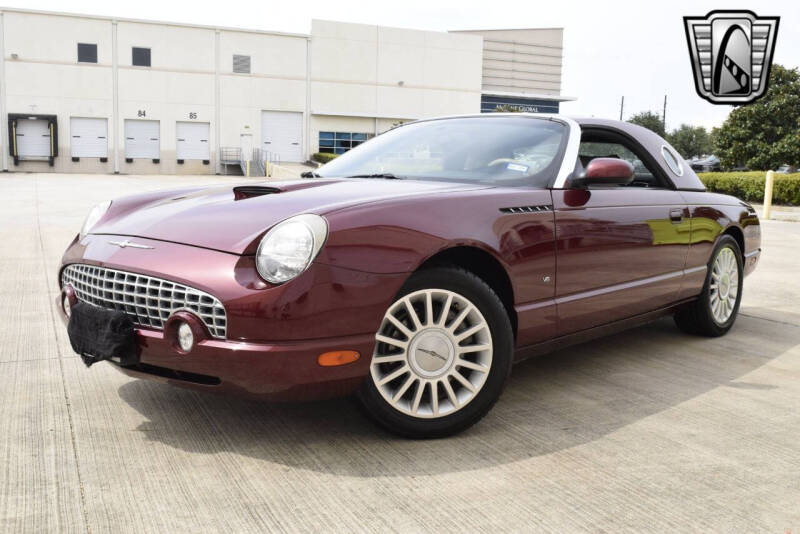 2004 Ford Thunderbird Deluxe