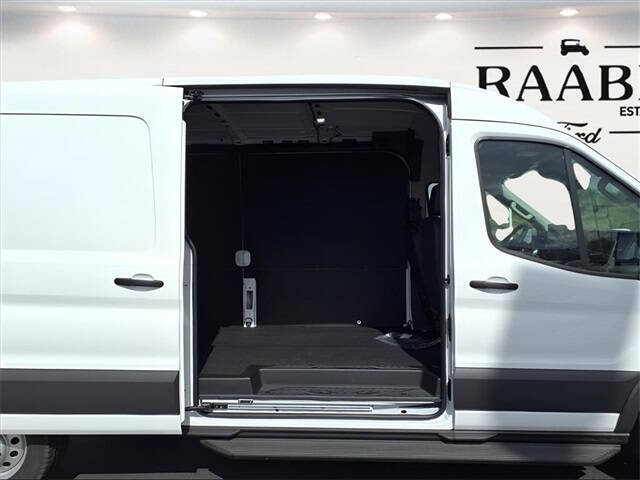 2025 Ford Transit 250