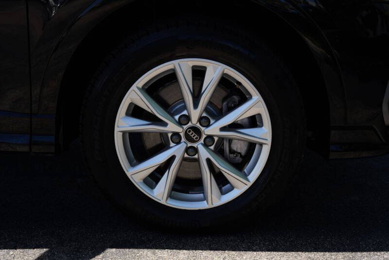 2025 Audi Q3 quattro S line Premium 45 TFSI