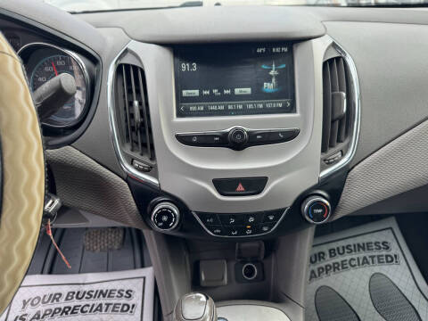 2018 Chevrolet Cruze LS Auto