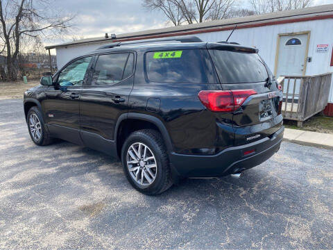 2017 GMC Acadia SLE-2