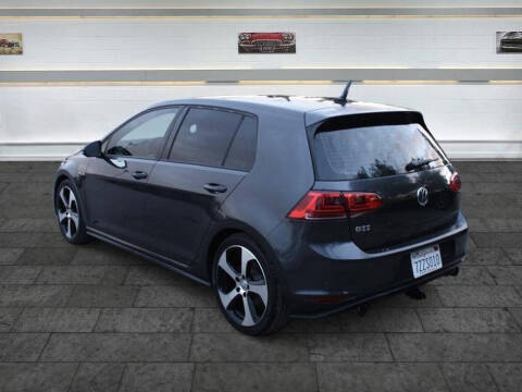 2015 Volkswagen Golf GTI SE