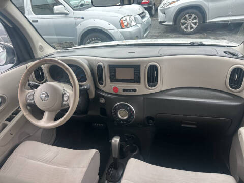 2012 Nissan cube 1.8