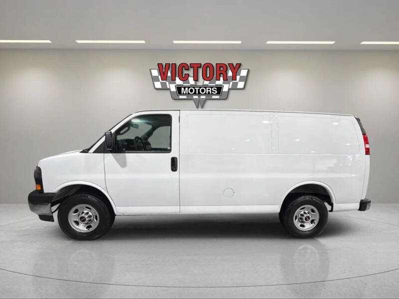 2024 GMC Savana 2500