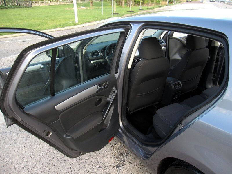 2011 Volkswagen Golf TDI