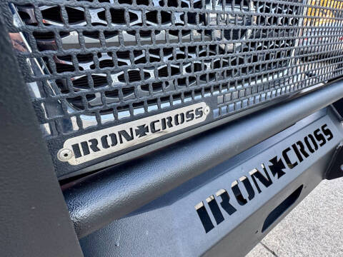 2016 Nissan Titan XD SV