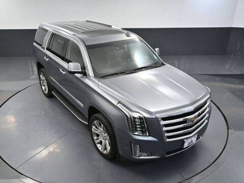 2018 Cadillac Escalade Luxury