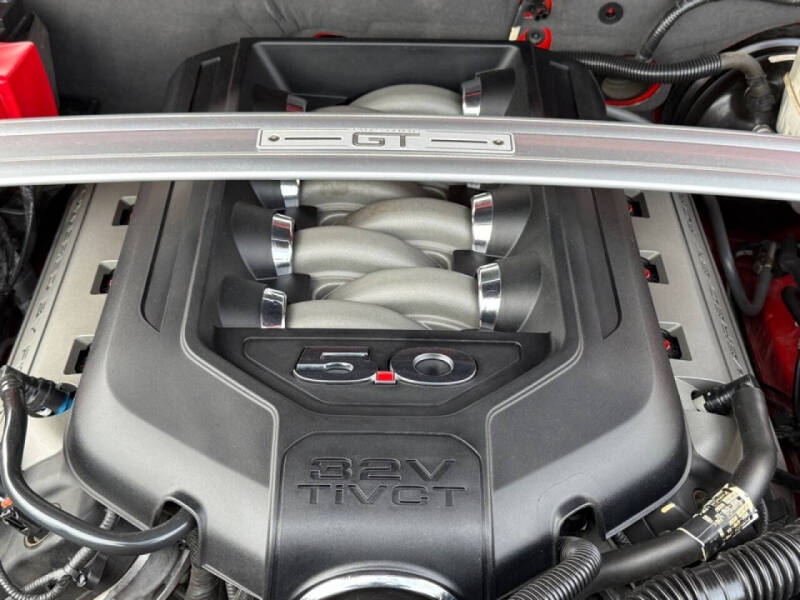 2013 Ford Mustang GT Premium