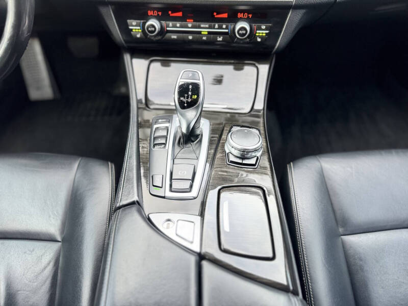 2016 BMW 5 Series 535i