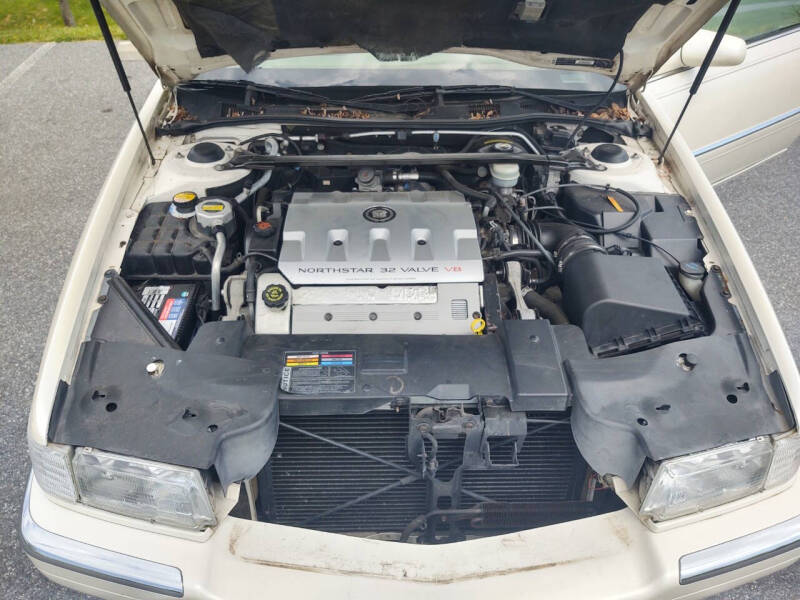 2001 Cadillac Eldorado ESC