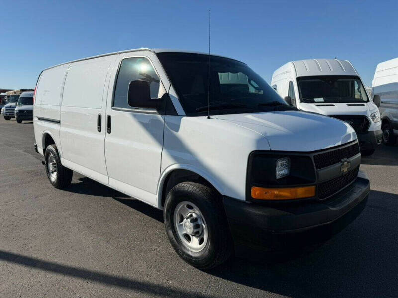 2017 Chevrolet Express 2500