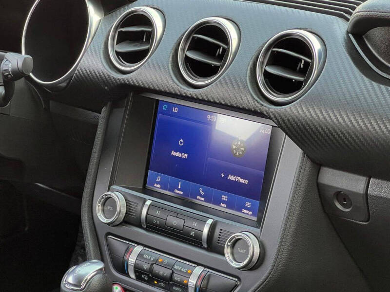 2022 Ford Mustang EcoBoost