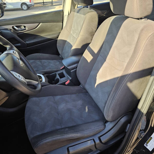 2016 Nissan Rogue S