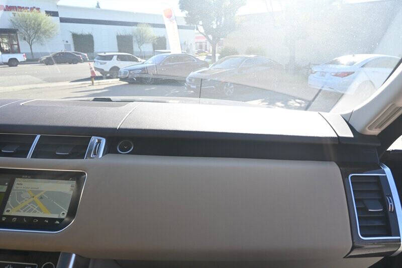 2017 Land Rover Range Rover Sport HSE