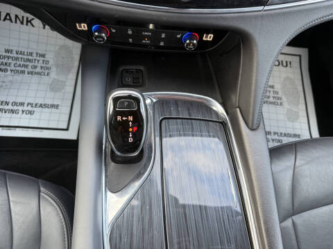 2021 Buick Enclave Essence