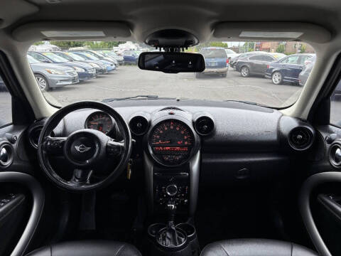 2015 MINI Countryman Cooper
