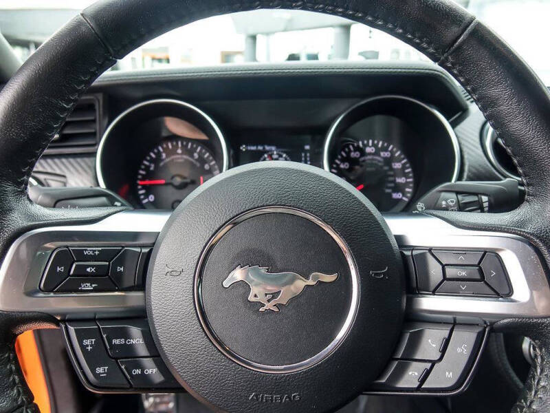 2021 Ford Mustang EcoBoost